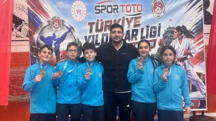 Ardeşen Belediyesi Spor Kulübü’nden Kars’ta 5 Madalyalık Başarı
