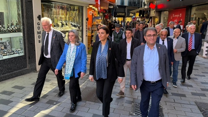CHP Tam Kadro Sahada: Özgür Özel ve Liderler Rize’de Halkla Buluşuyor