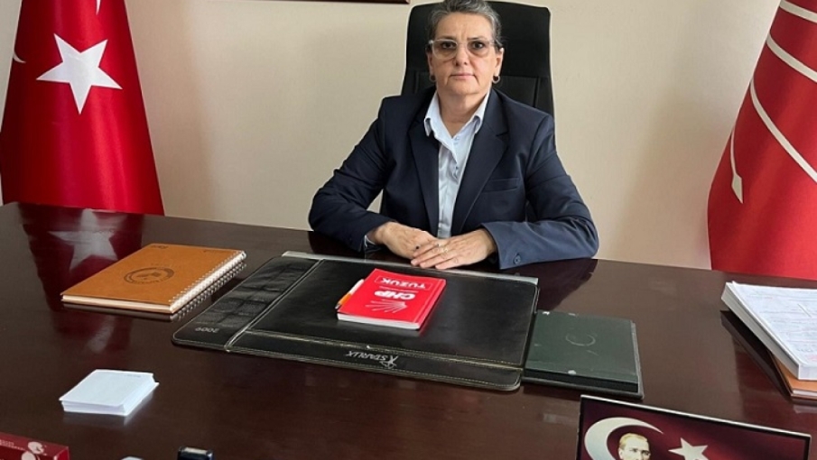 Arife Filiz Kösoğlu, CHP Rize Merkez İlçe Başkanlığından İstifa Etti