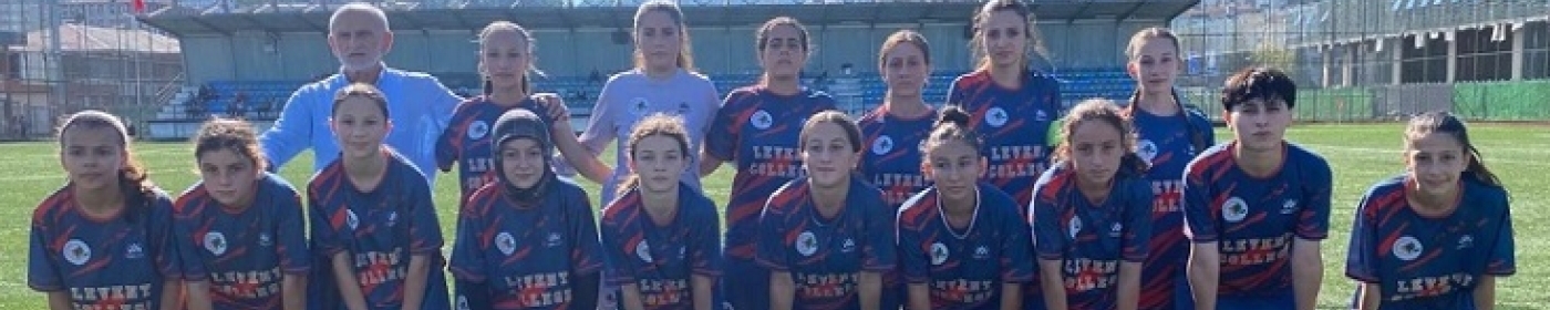 Rize Yeşilçayspor U15 Kadın Futbol Takımı Dolu Dizgin: Hedef Daha Büyük Başarılar